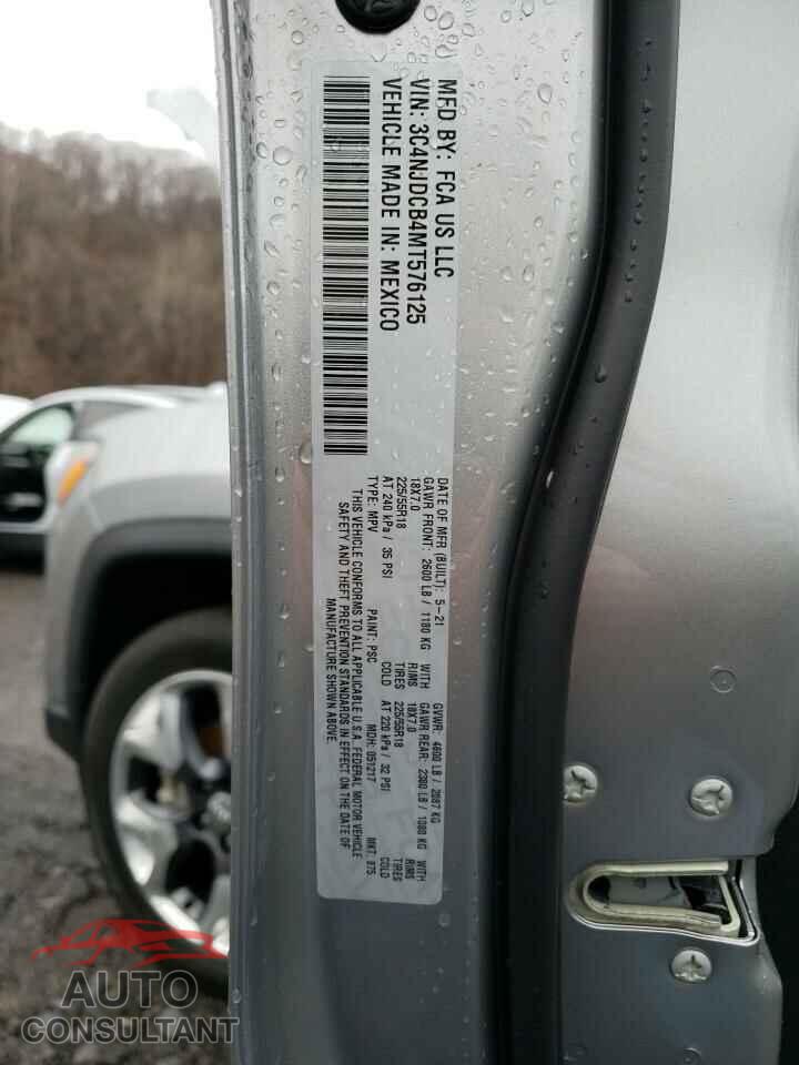 JEEP COMPASS 2021 - 3C4NJDCB4MT576125