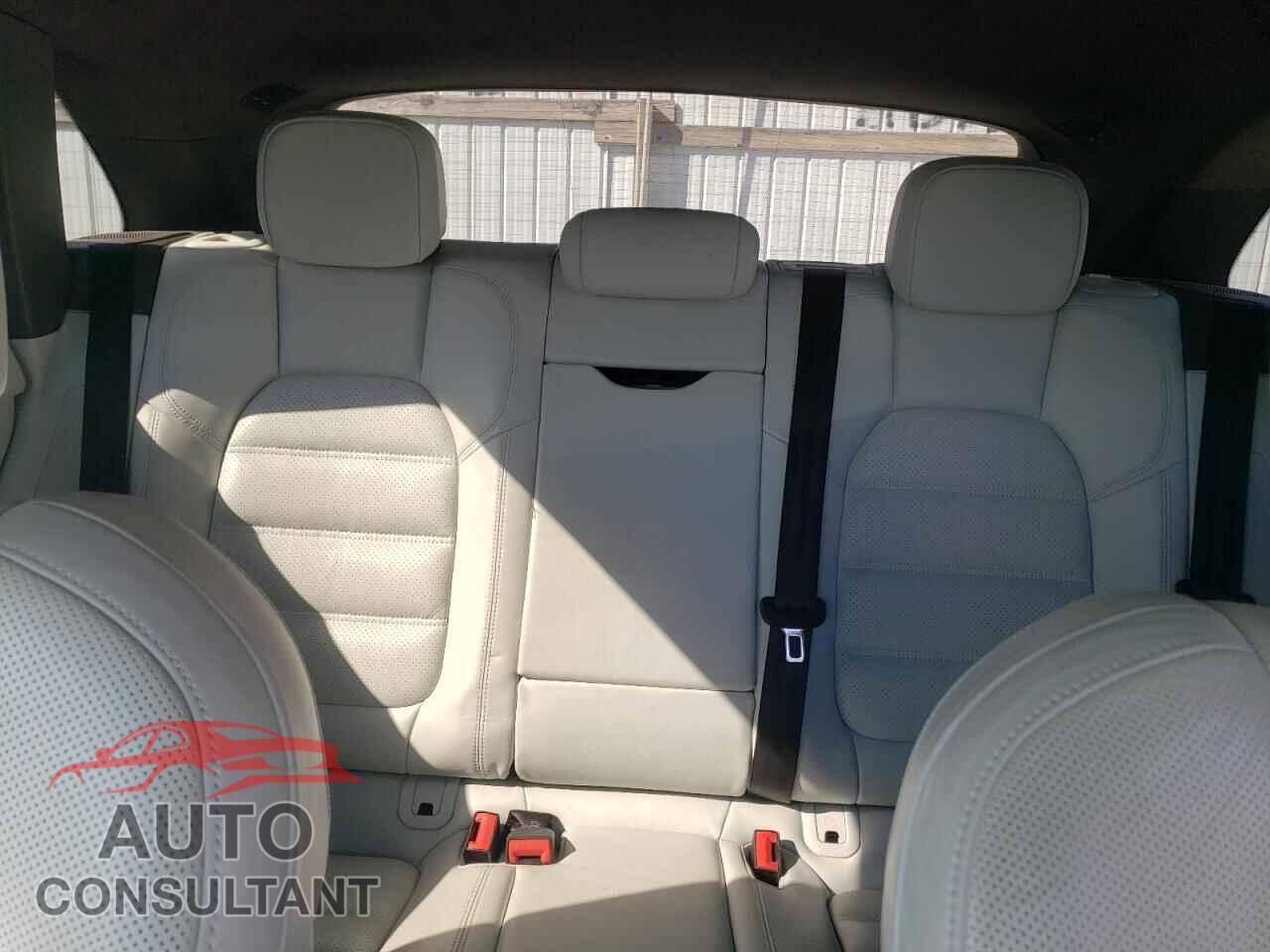 PORSCHE MACAN 2016 - WP1AF2A51GLB93503