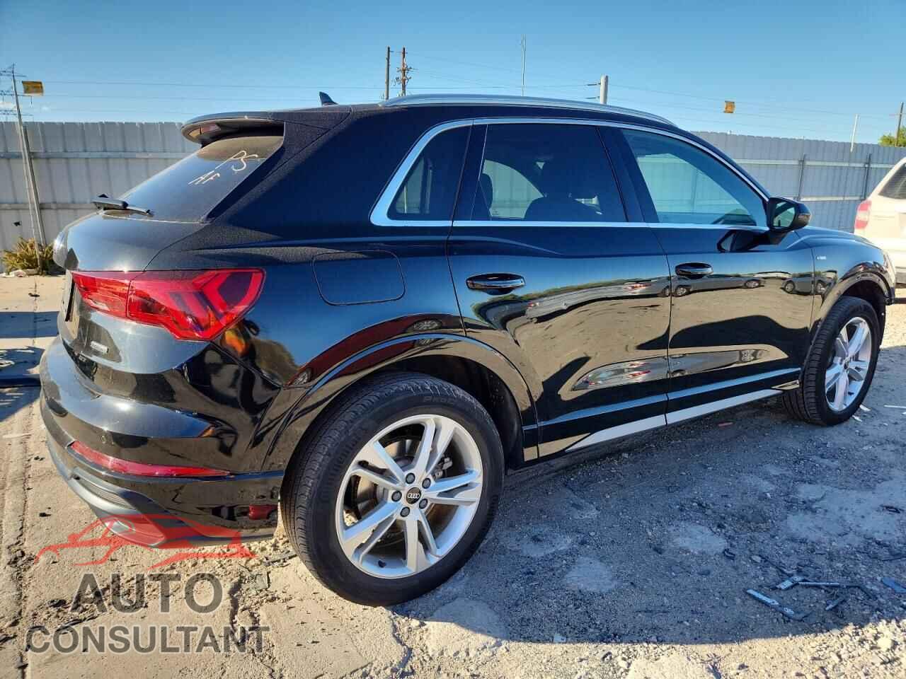AUDI Q3 2021 - WA1DECF35M1040218