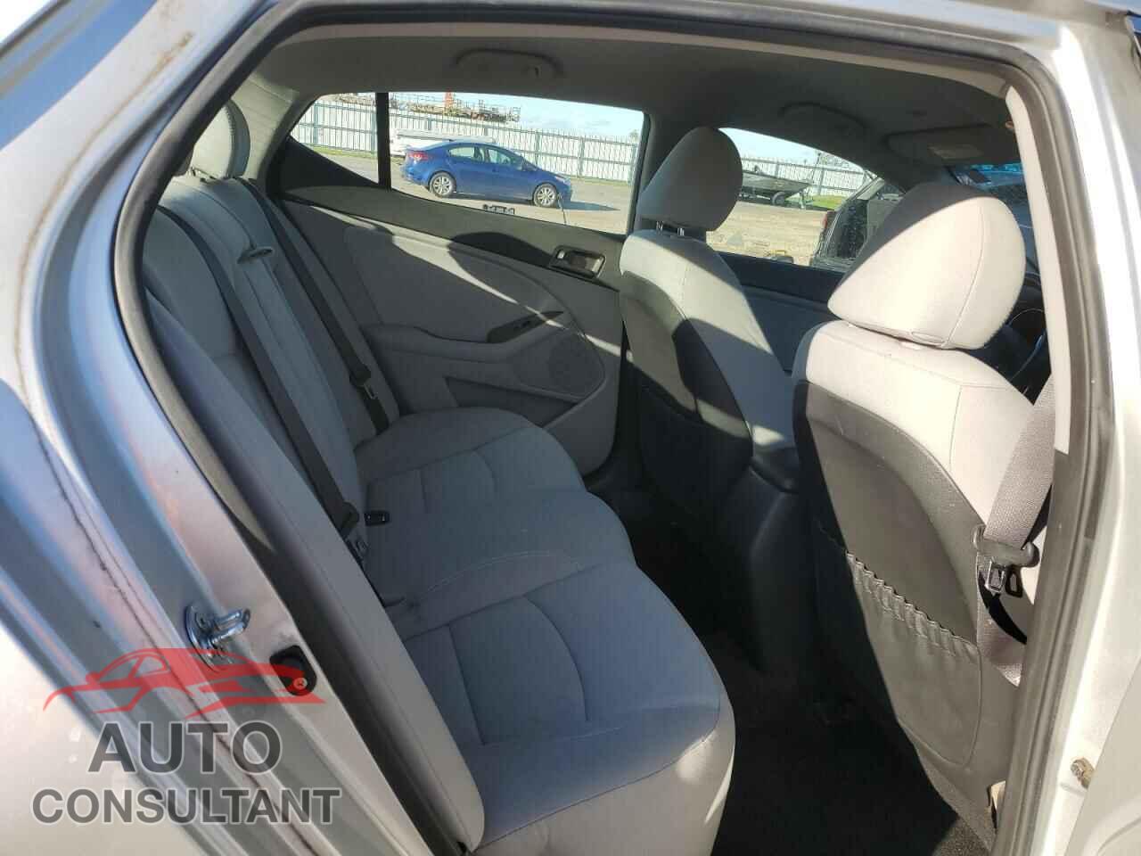 KIA OPTIMA 2013 - KNAGM4A73D5357006