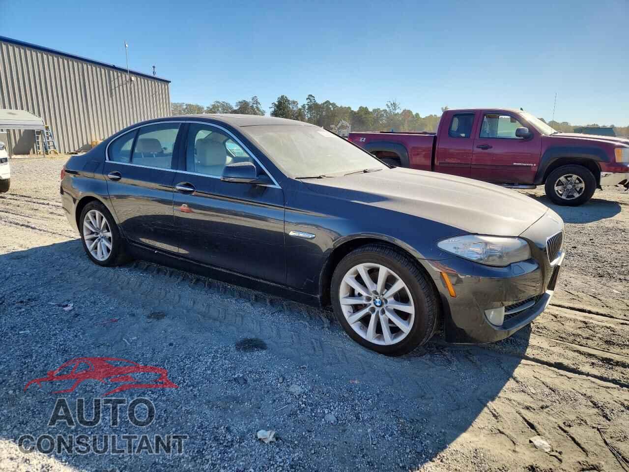 BMW 5 SERIES 2013 - WBAXH5C57DD108381