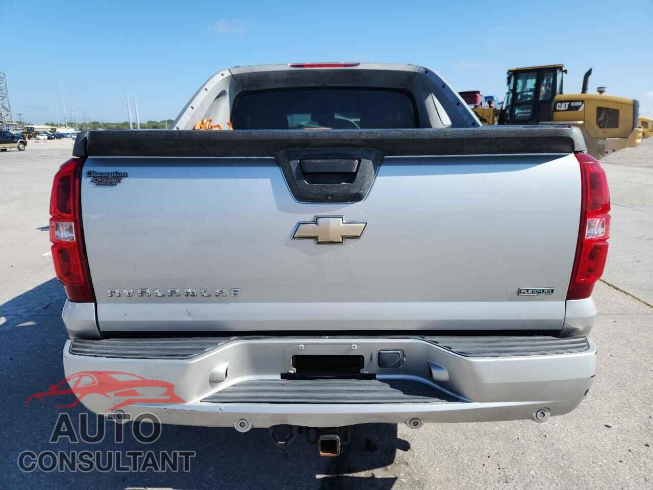 CHEVROLET AVALANCHE 2011 - 3GNMCFE05BG146419