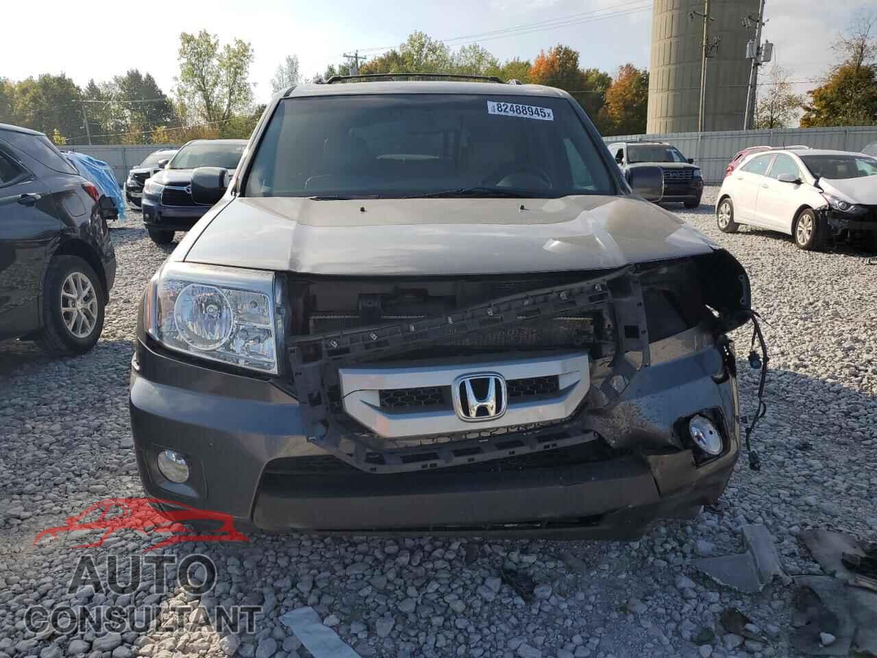 HONDA PILOT 2011 - 5FNYF4H61BB106625