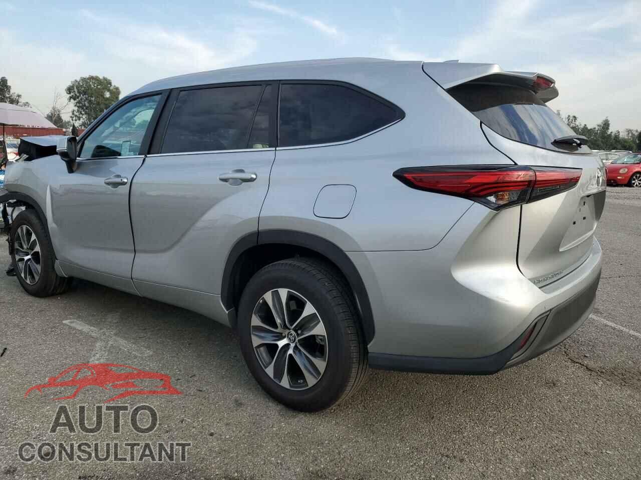 TOYOTA HIGHLANDER 2023 - 5TDKDRAH5PS044332