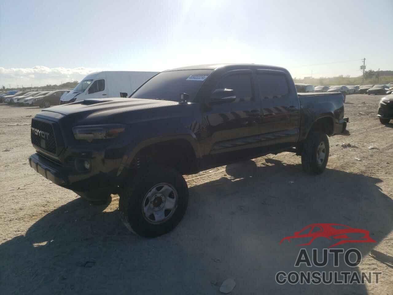 TOYOTA TACOMA 2021 - 5TFAZ5CNXMX112722