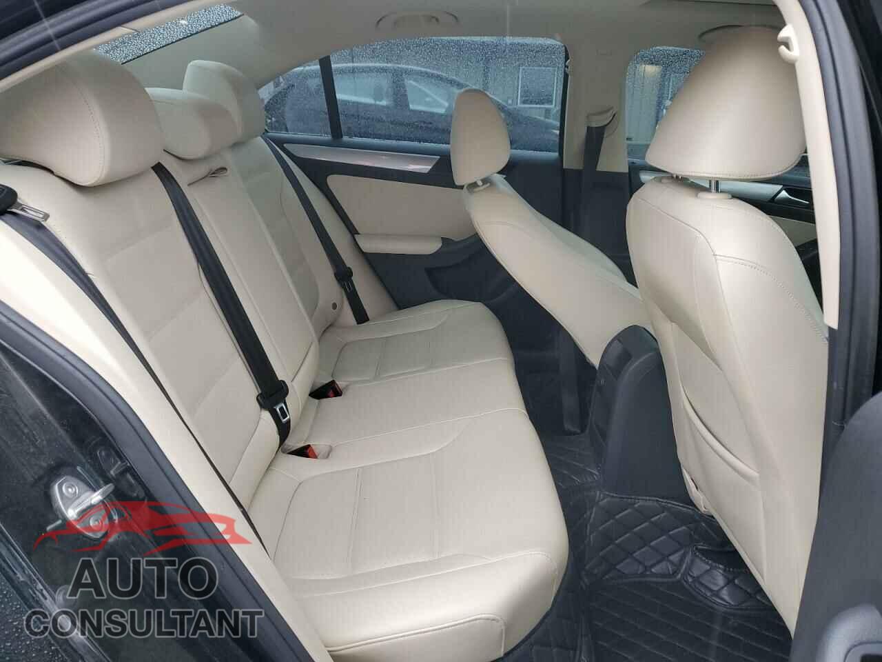 VOLKSWAGEN JETTA 2017 - 3VWDB7AJ3HM315036