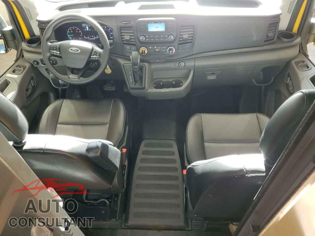 FORD TRANSIT 2023 - 1FTBR1X8XPKA33585