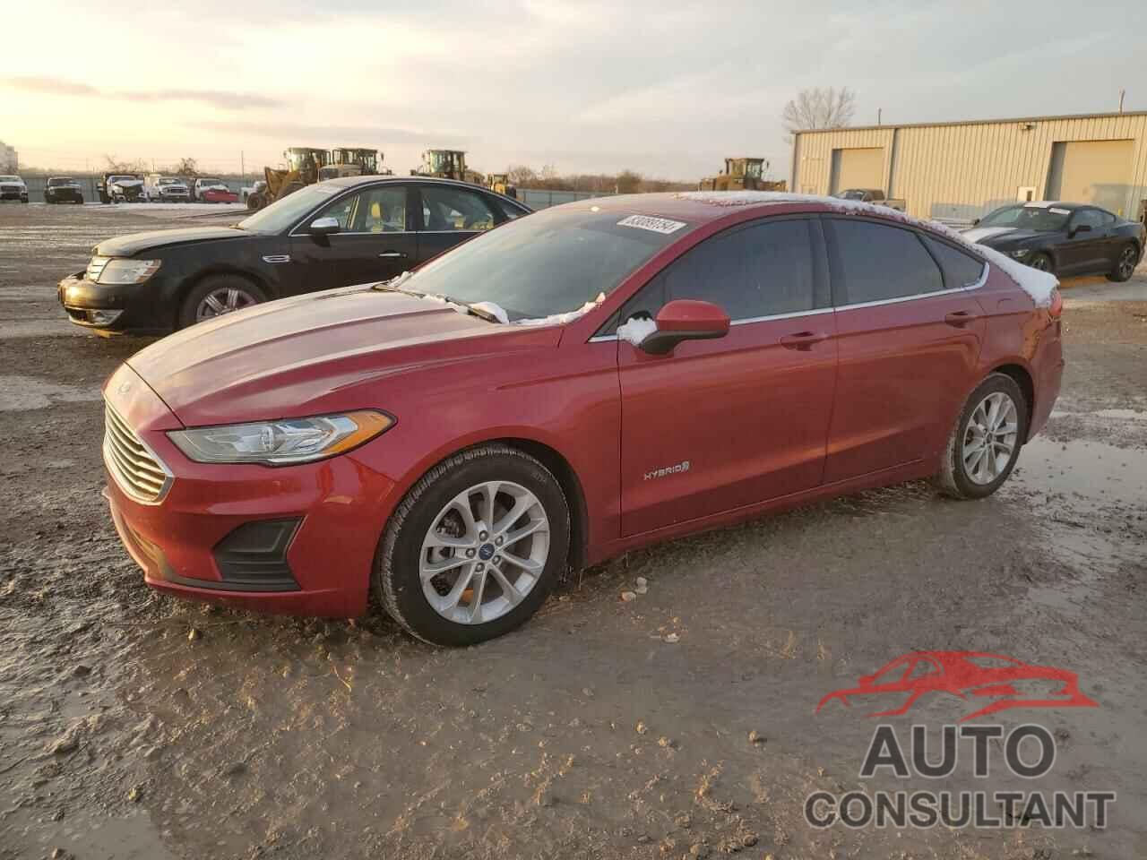 FORD FUSION 2019 - 3FA6P0LU9KR220590