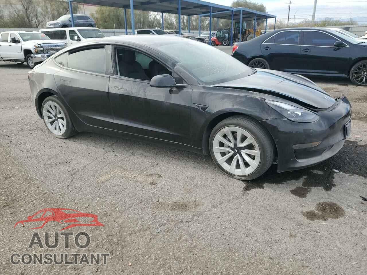 TESLA MODEL 3 2022 - 5YJ3E1EA3NF303899