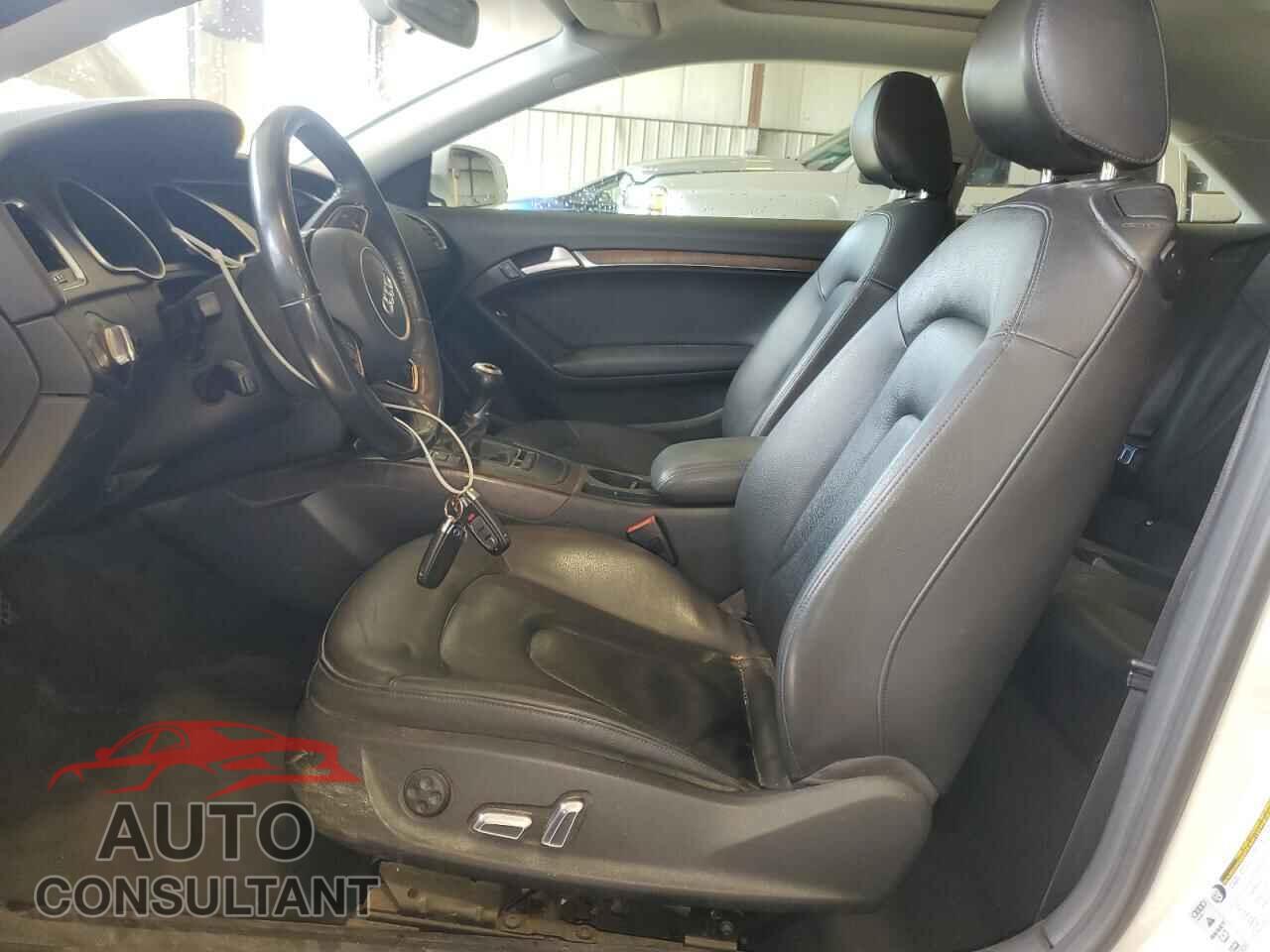 AUDI A5 2013 - WAUGFAFR9DA037456