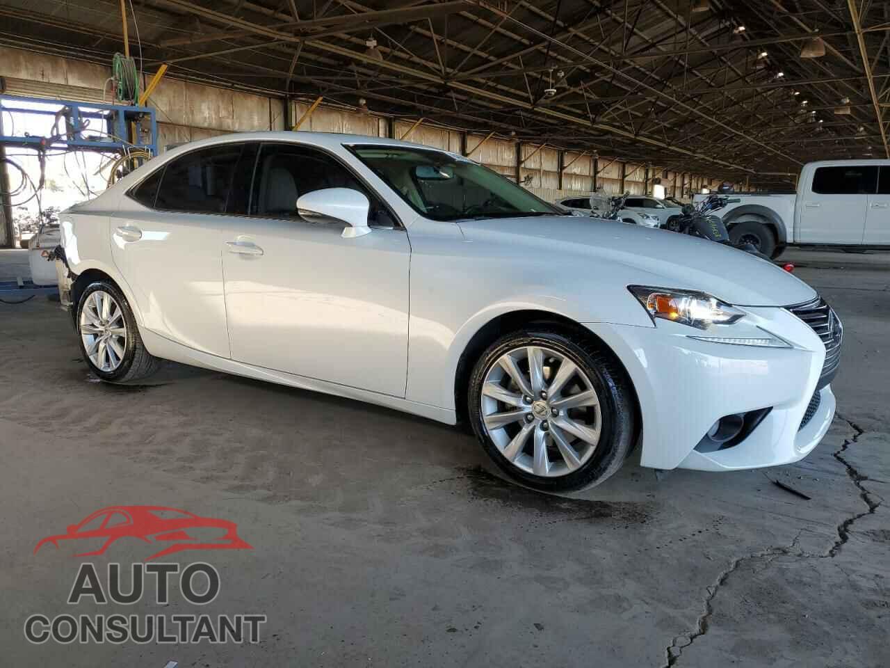 LEXUS IS 2014 - JTHBF1D25E5041158