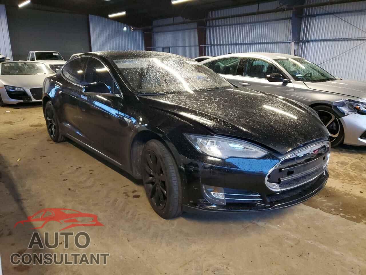 TESLA MODEL S 2013 - 5YJSA1DPXDFP16284