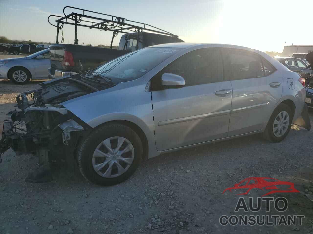 TOYOTA COROLLA 2018 - 2T1BURHE2JC047216