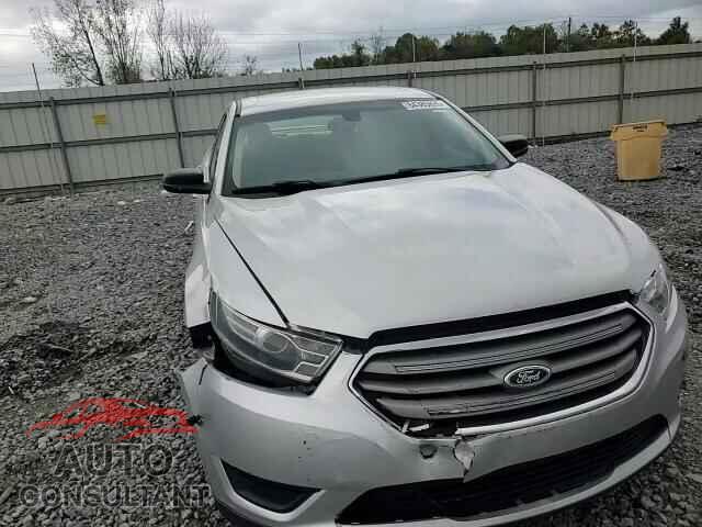FORD TAURUS 2015 - 1FAHP2D89FG158465