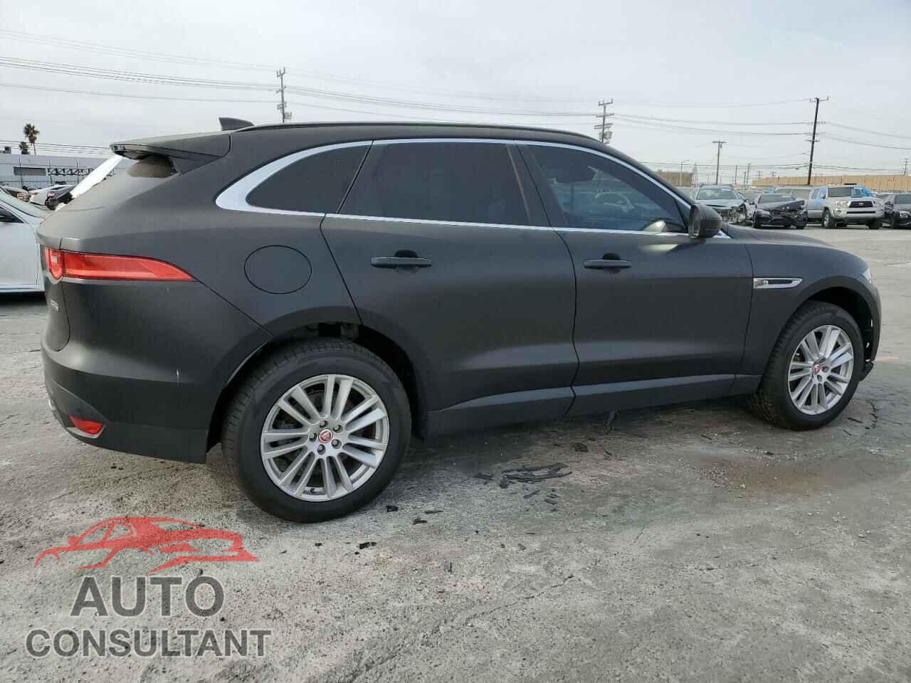 JAGUAR F-PACE 2017 - SADCK2BV8HA886994