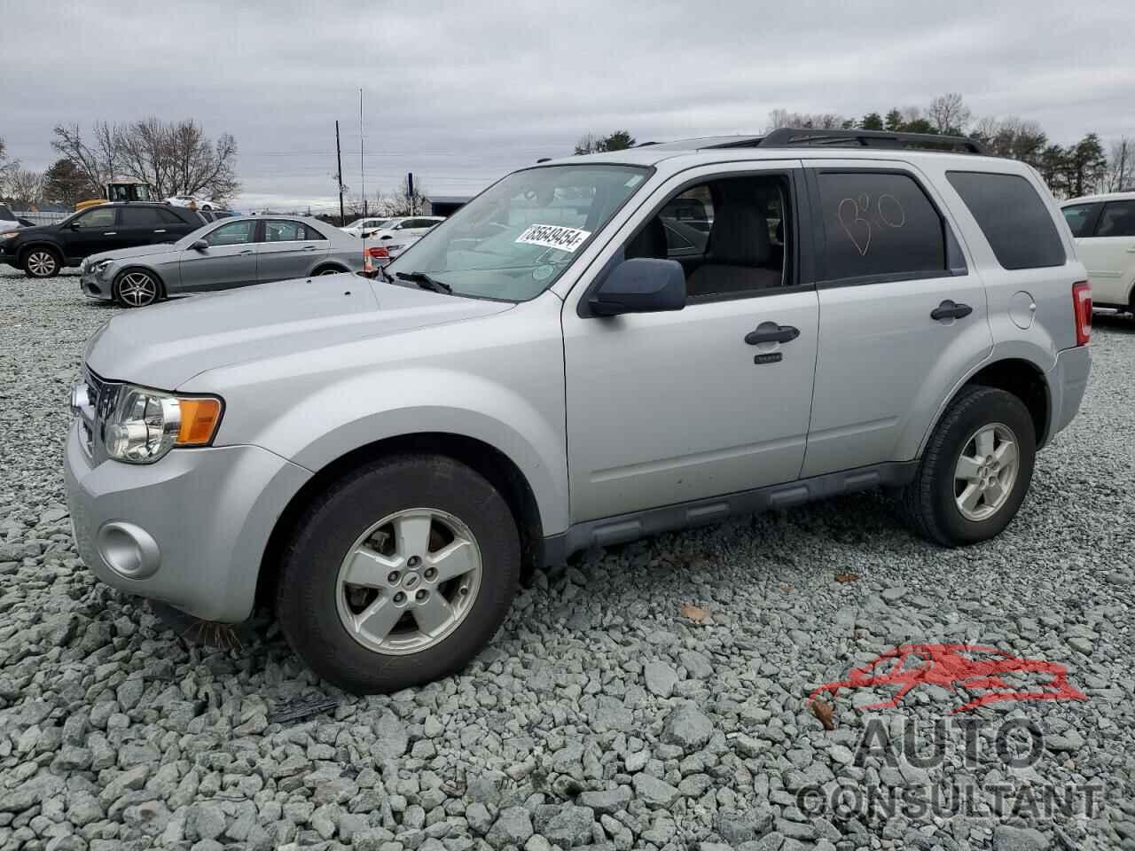 FORD ESCAPE 2009 - 1FMCU03G49KA46096