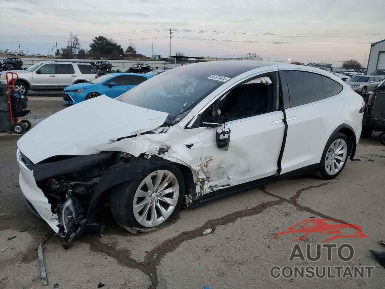 TESLA MODEL X 2021 - 5YJXCAE28MF323662