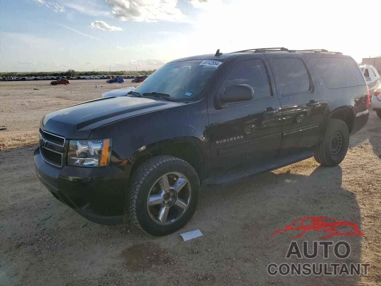 CHEVROLET SUBURBAN 2014 - 1GNSCJE03ER202873