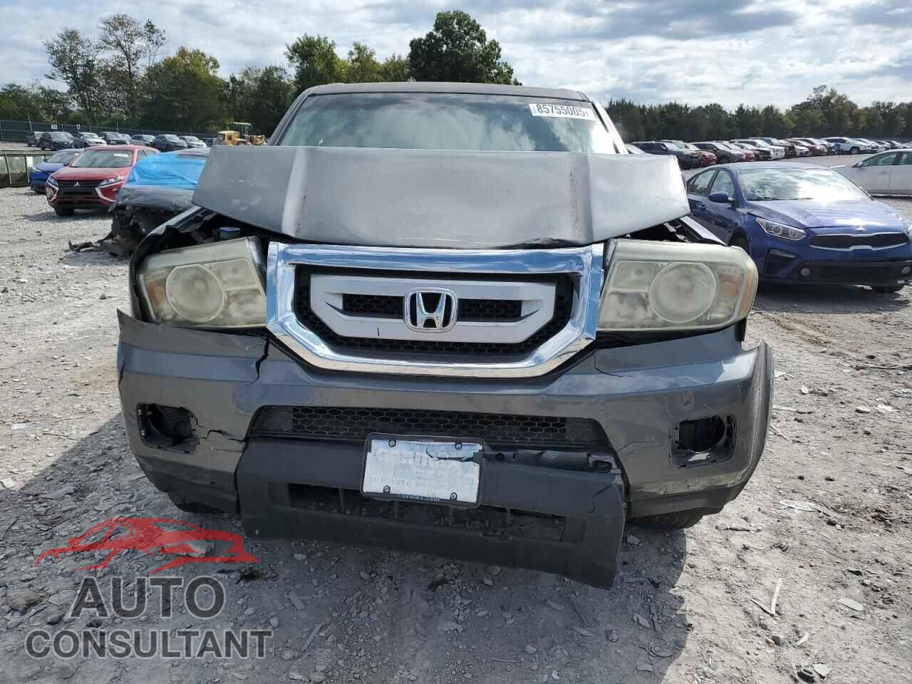 HONDA PILOT 2011 - 5FNYF3H22BB013751