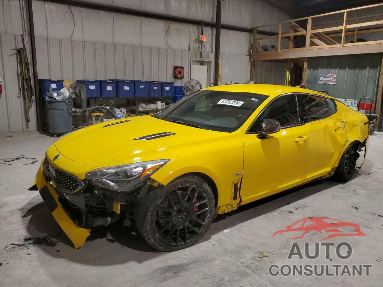 KIA STINGER 2018 - KNAE35LC5J6020661