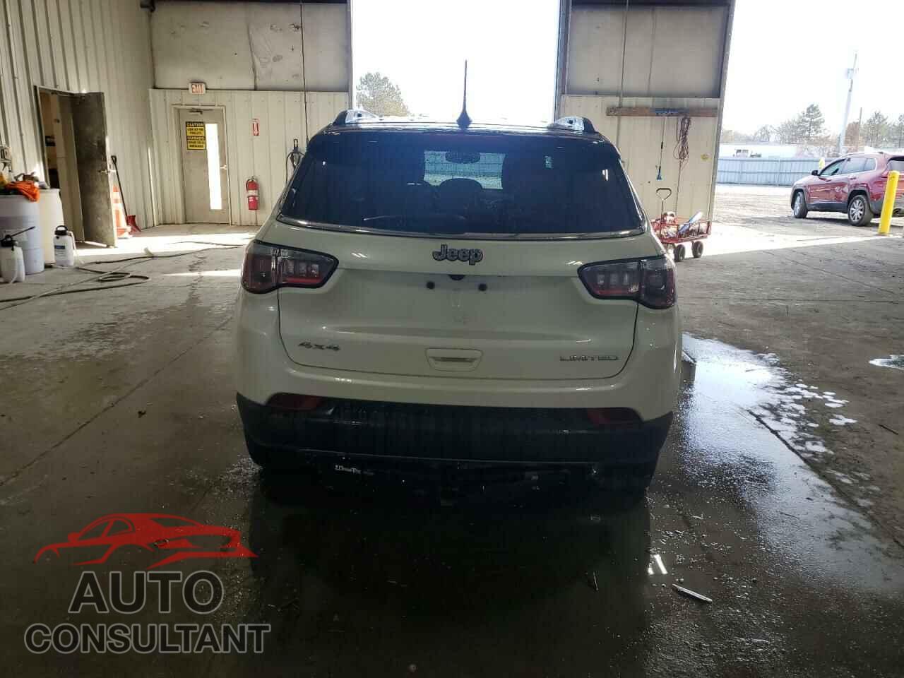 JEEP COMPASS 2017 - 3C4NJDCB8HT641614