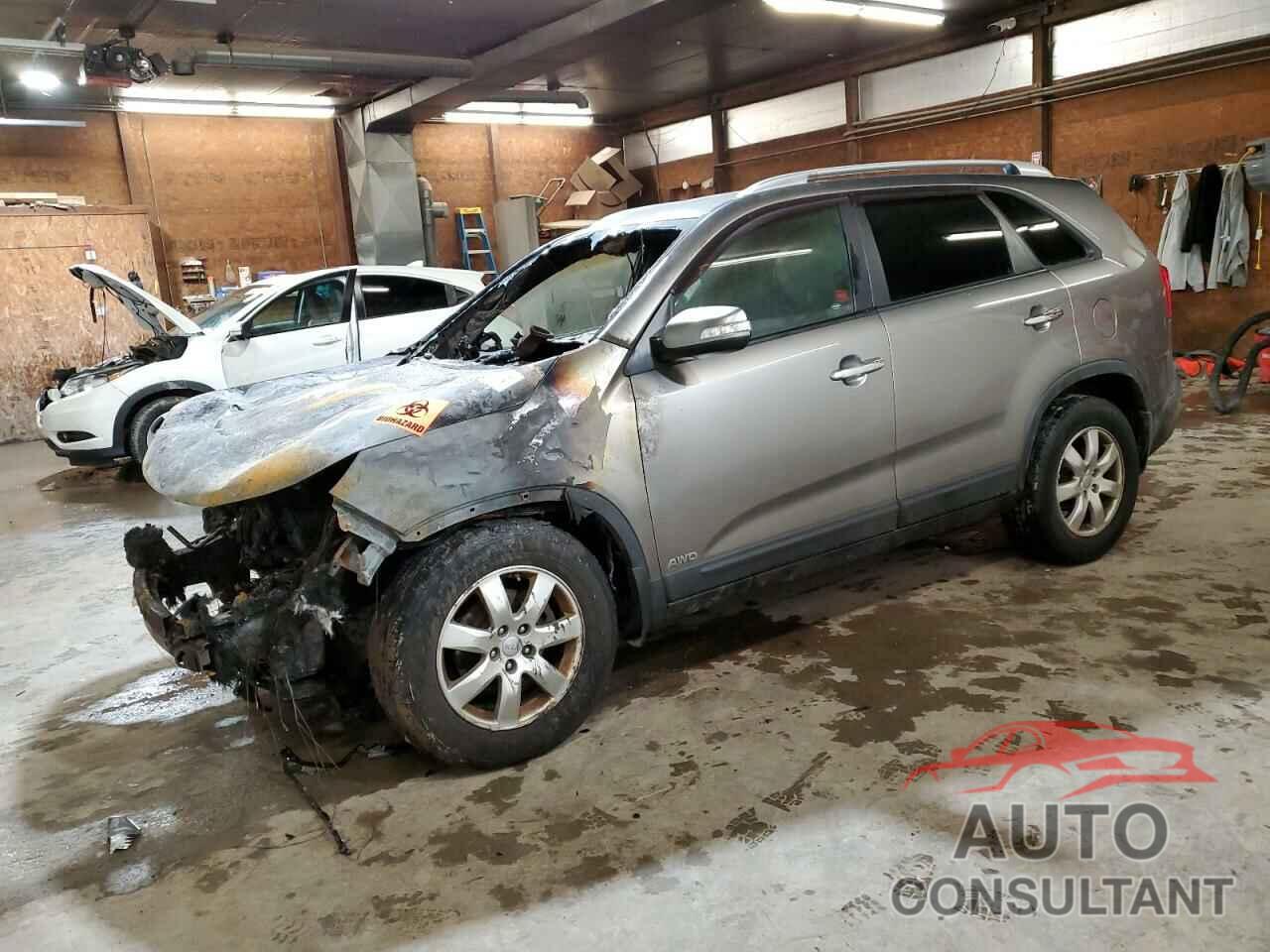 KIA SORENTO 2012 - 5XYKTCA69CG229912