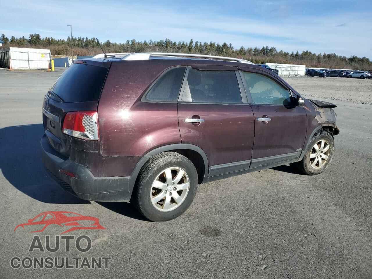 KIA SORENTO 2013 - 5XYKTCA64DG399466