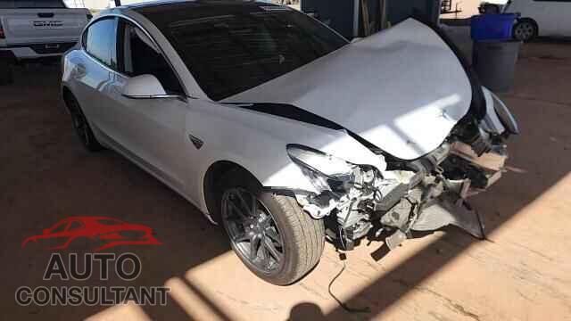 TESLA MODEL 3 2019 - 5YJ3E1EA7KF484100