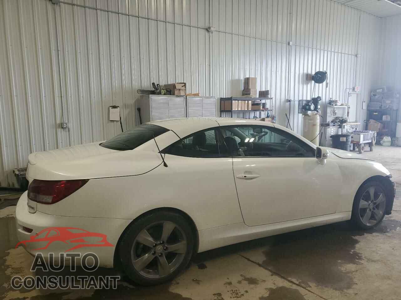 LEXUS IS 2010 - JTHFF2C21A2501792