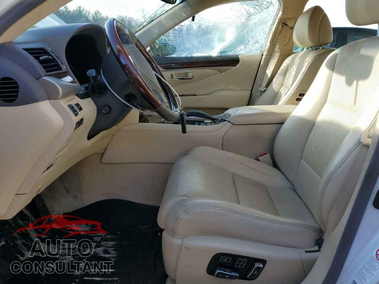 LEXUS LS460 2013 - JTHCL5EF6D5018850