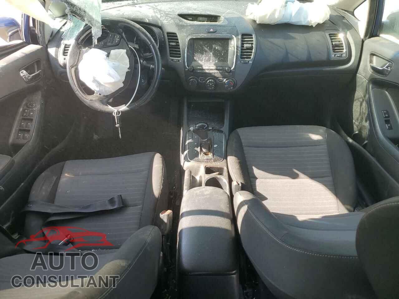 KIA FORTE 2017 - 3KPFL4A7XHE019355