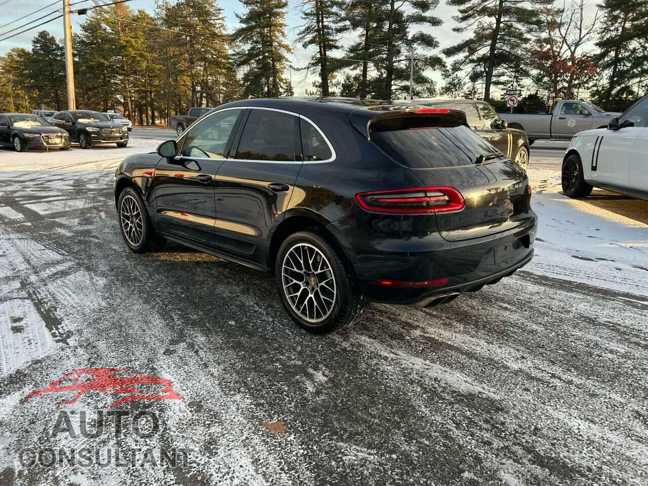PORSCHE MACAN 2015 - WP1AF2A56FLB97447