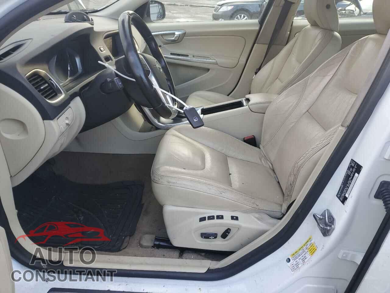 VOLVO S60 2014 - YV1612FS7E2294580