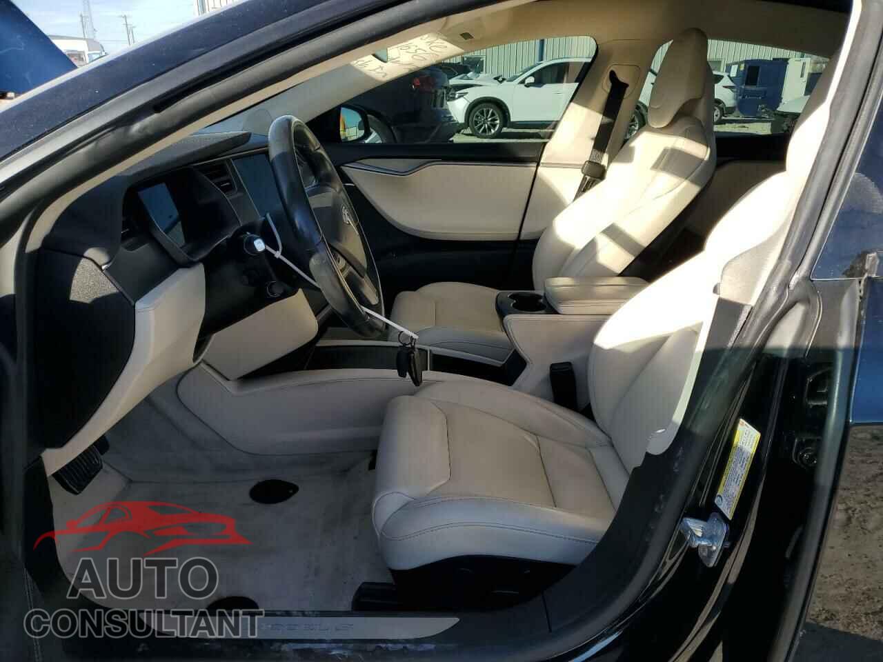 TESLA MODEL S 2018 - 5YJSA1E20JF291656