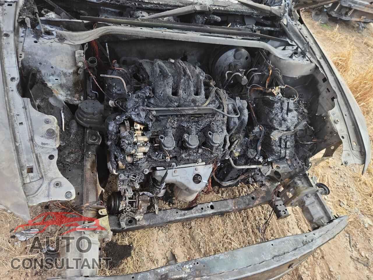 FORD TAURUS 2014 - 1FAHP2E84EG155244