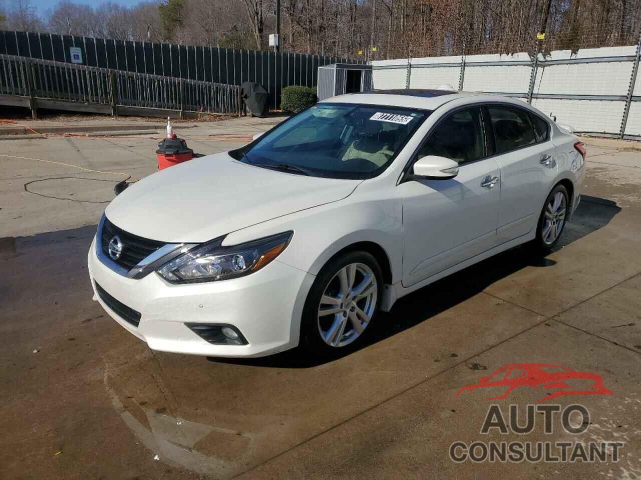 NISSAN ALTIMA 2017 - 1N4BL3AP2HC213058