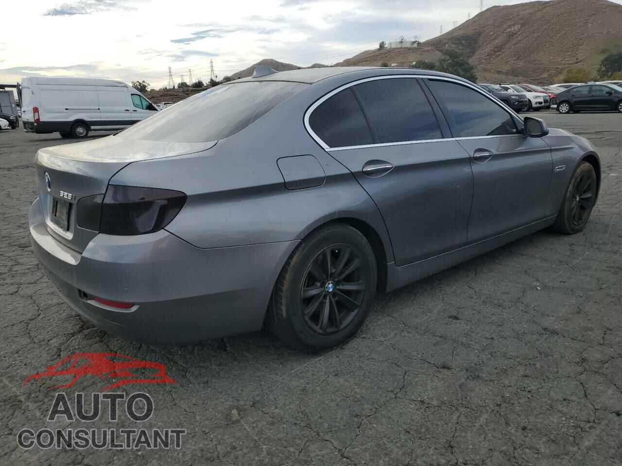 BMW 5 SERIES 2014 - WBA5A5C58ED505529