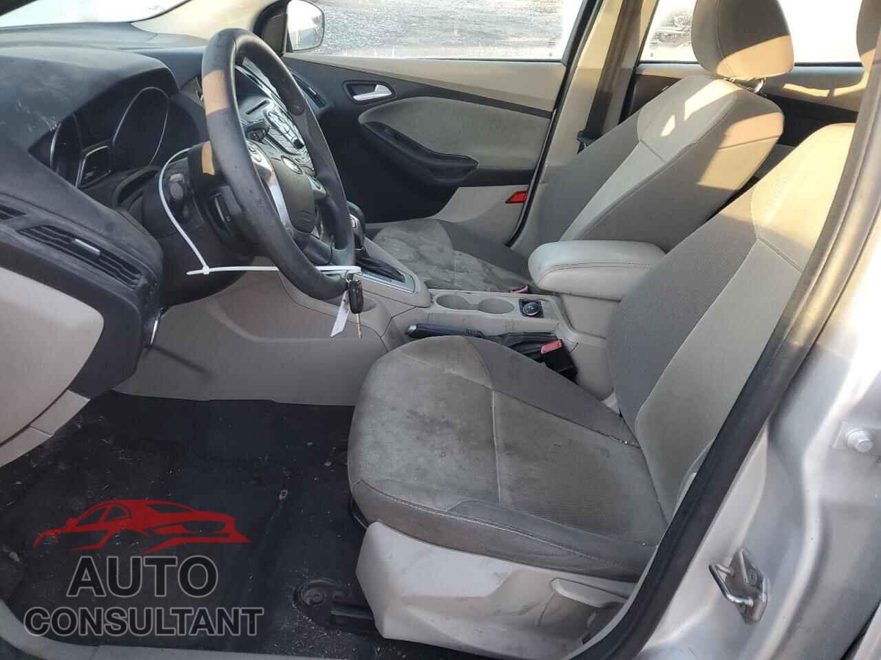 FORD FOCUS 2013 - 1FADP3F23DL271068