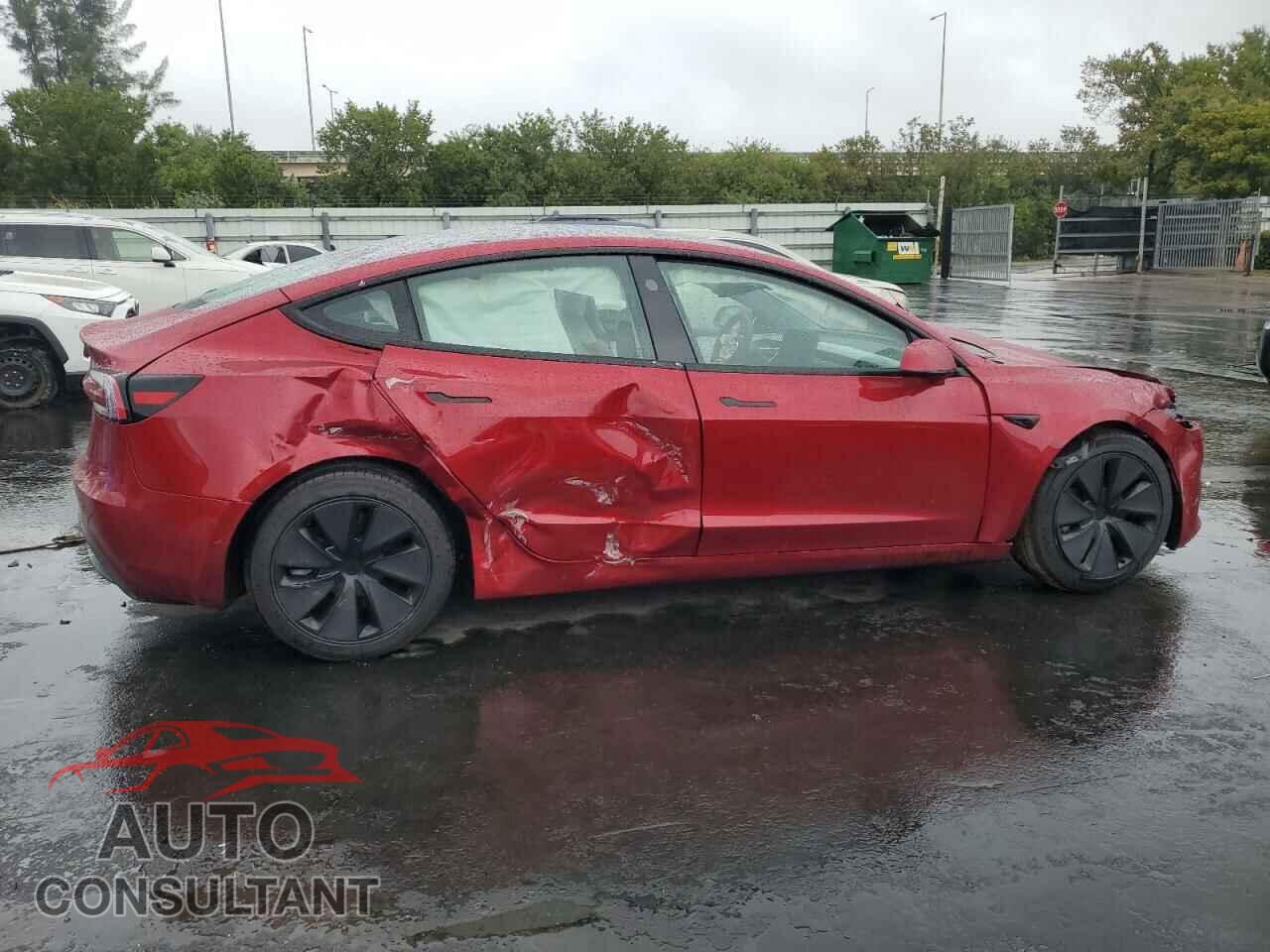 TESLA MODEL 3 2025 - 5YJ3E1EA4SF885944