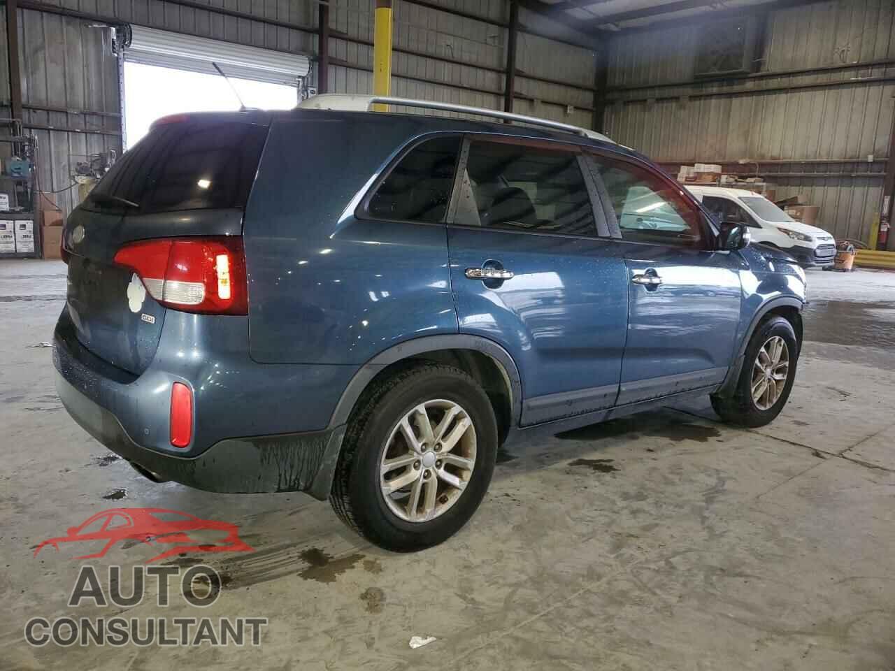 KIA SORENTO 2015 - 5XYKT4A61FG559179
