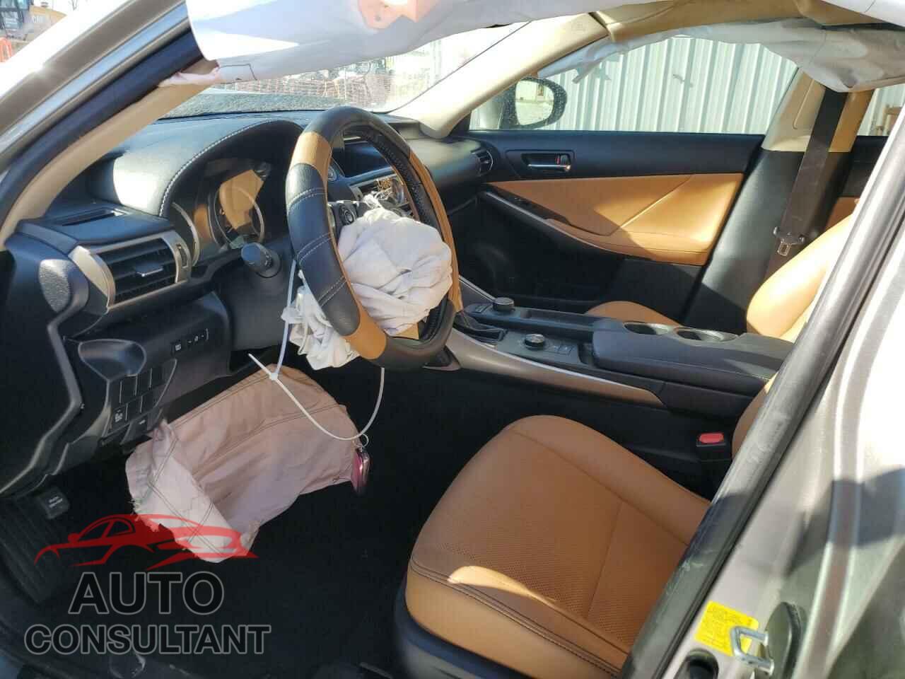 LEXUS IS 2016 - JTHCM1D21G5010292