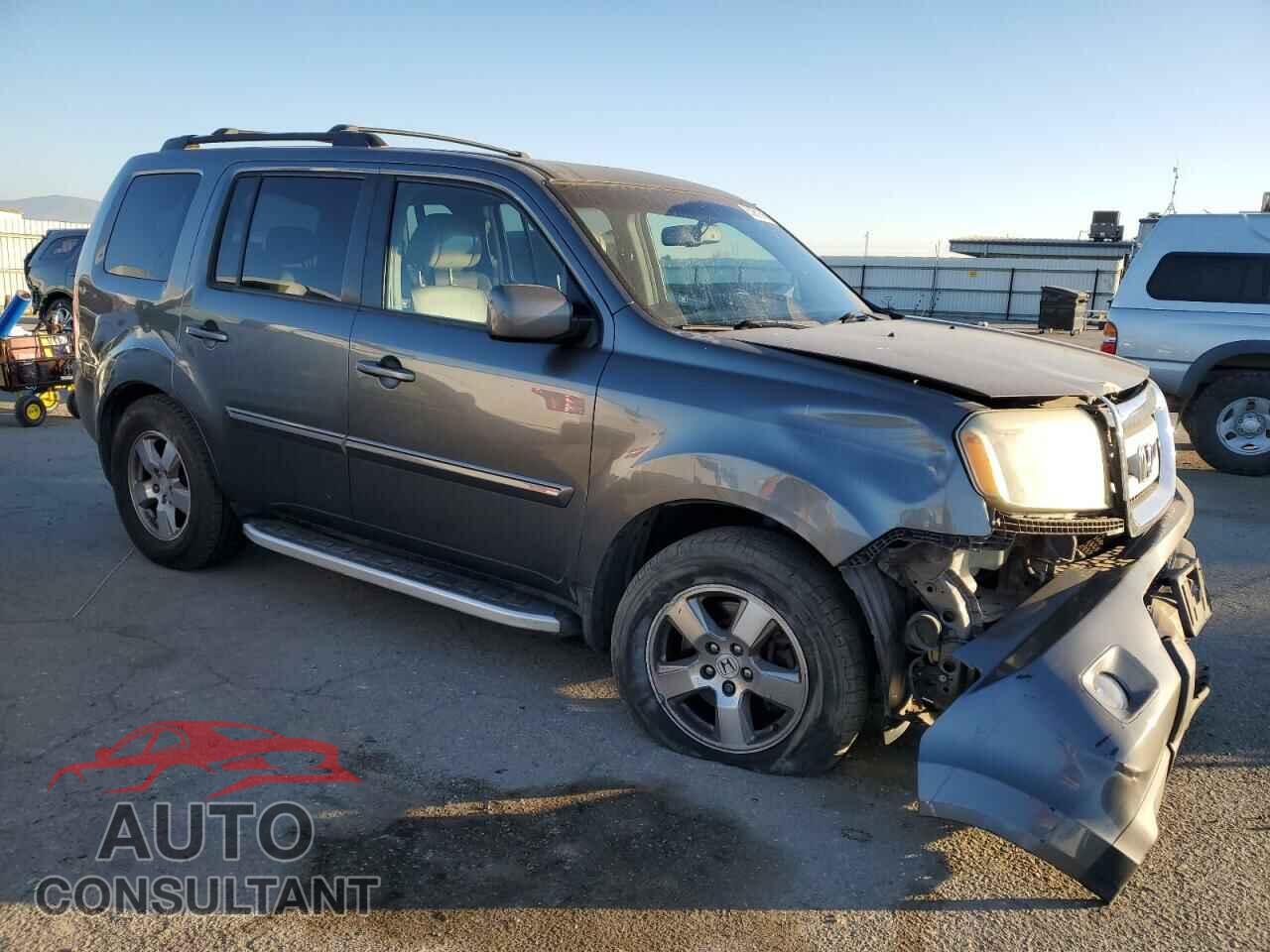 HONDA PILOT 2011 - 5FNYF3H72BB008965