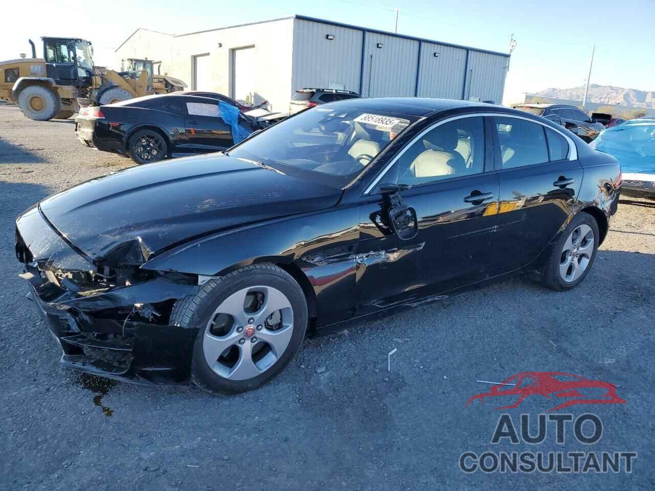 JAGUAR XE 2018 - SAJAR4FX6JCP27215