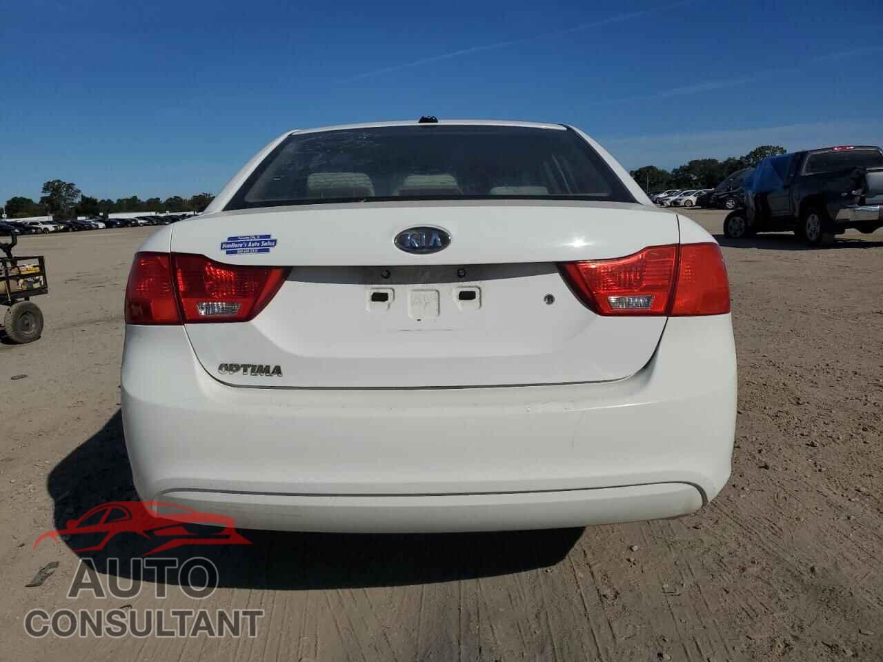 KIA OPTIMA 2010 - KNAGG4A85A5381853