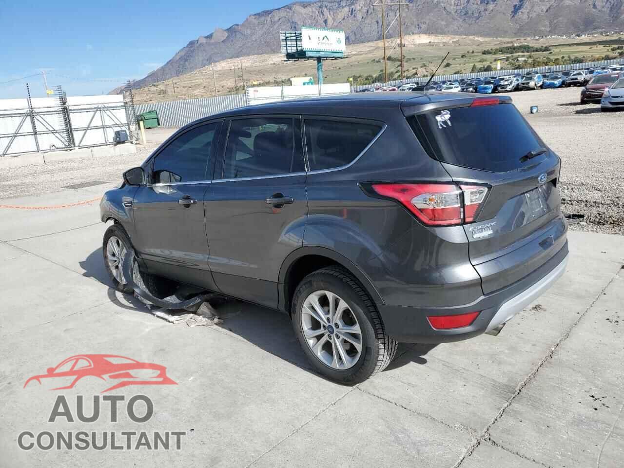 FORD ESCAPE 2017 - 1FMCU9GD9HUD36485