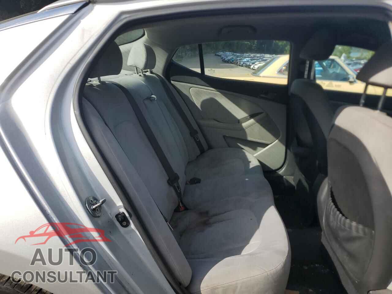 KIA OPTIMA 2011 - KNAGM4A76B5058574