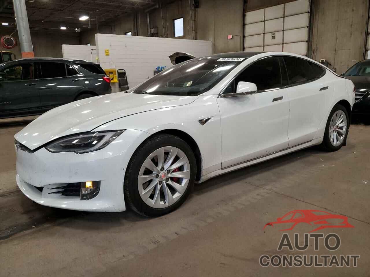 TESLA MODEL S 2017 - 5YJSA1E22HF204429