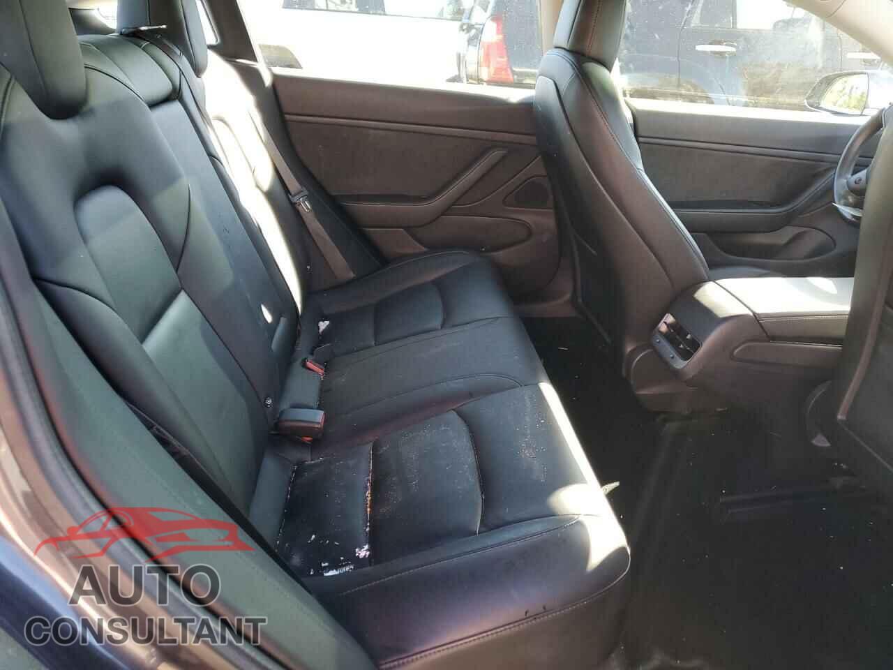 TESLA MODEL 3 2018 - 5YJ3E1EA5JF021614