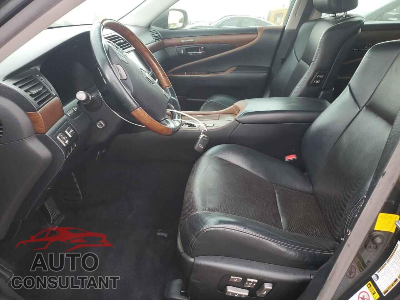 LEXUS LS460 2011 - JTHCL5EF8B5012268