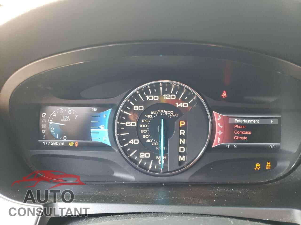 FORD EDGE 2011 - 2FMDK3JC8BBA42077